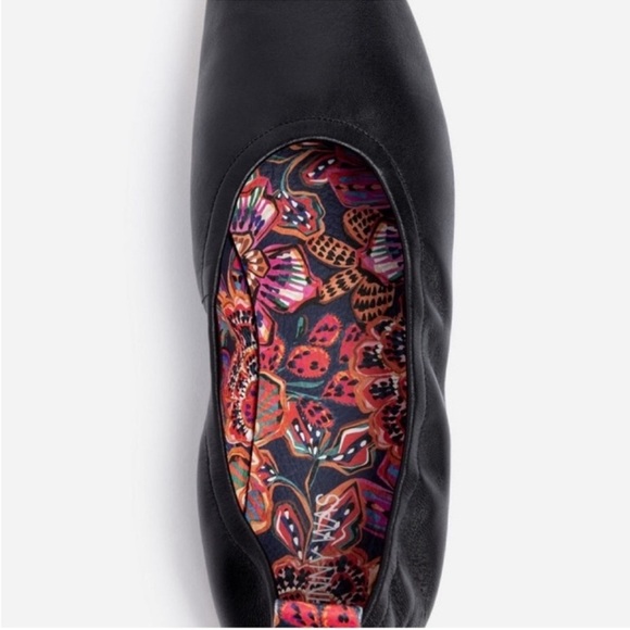 JOHNNY WAS JADE BALLET Black Leather FLAT Loefer - Picture 5 of 16